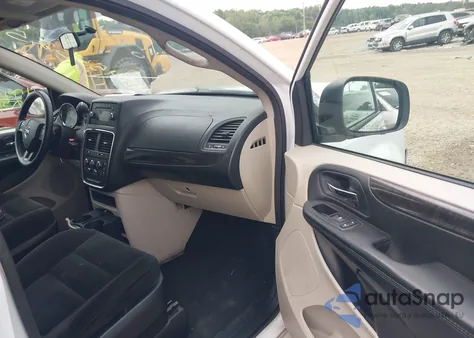 2017 Dodge Grand Caravan Crew z USA, uszkodzony, nr VIN 2C4RDGDG9HR713088